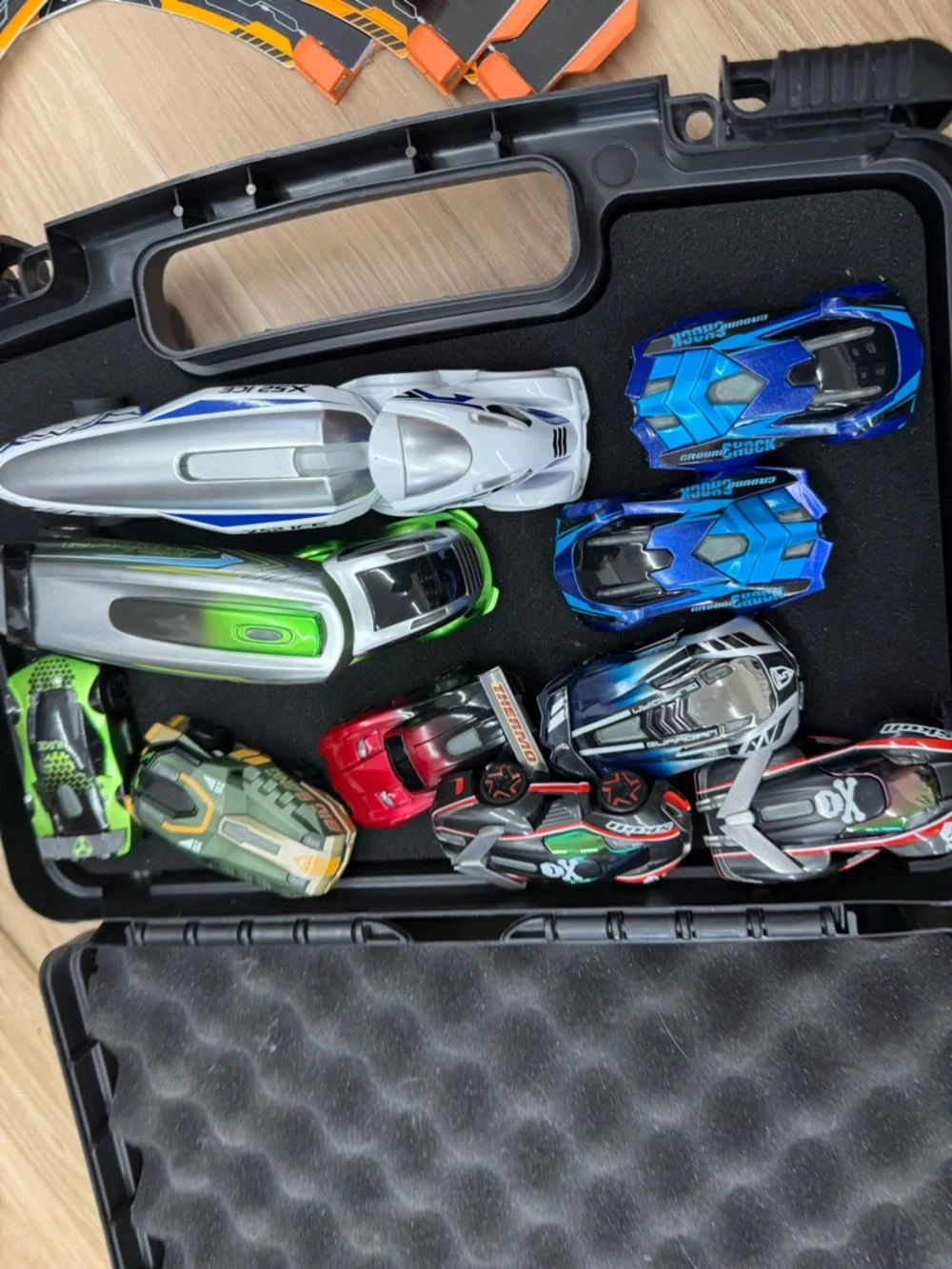 Anki Overdrive Toy Raceway Lot